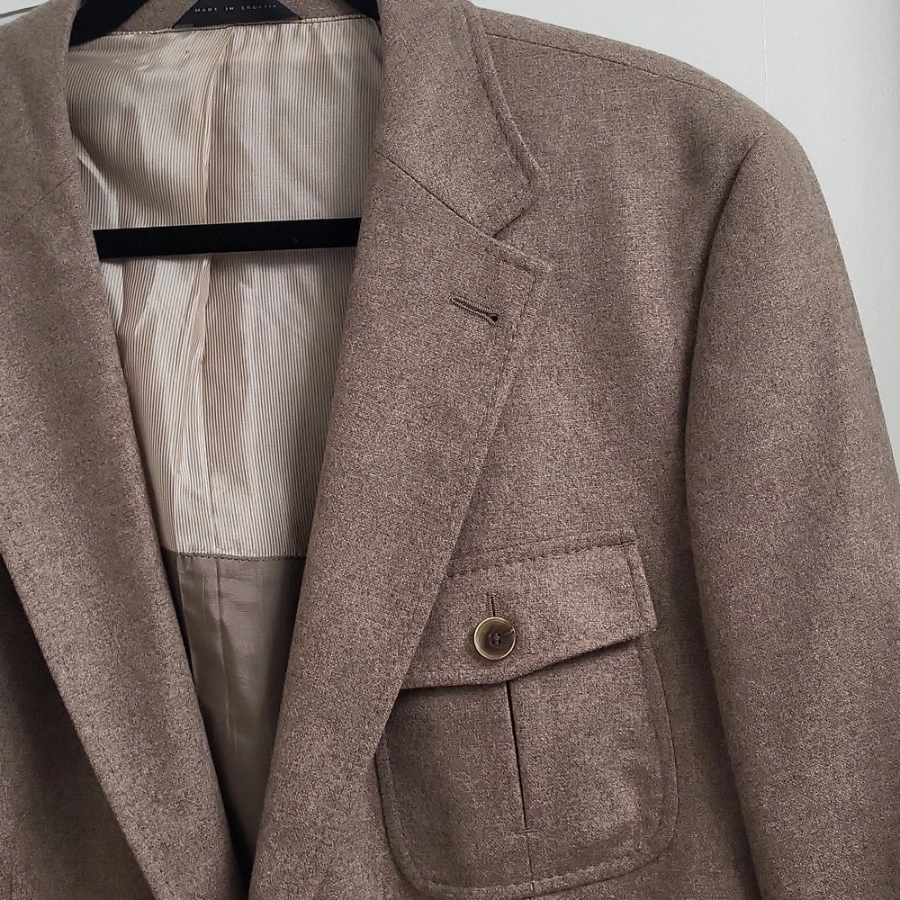 BOSS Hugo Boss Beige Wool Blend Harvis‎ Jacket. Size 42L